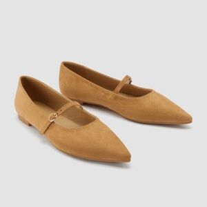 CIDER POINT TOE FAUX SUEDE FLATS size 6